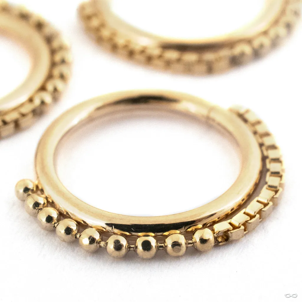 Bada Seam Ring in Gold from Pupil Hall