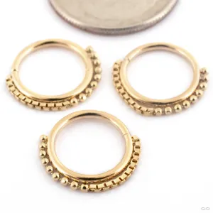 Bada Seam Ring in Gold from Pupil Hall