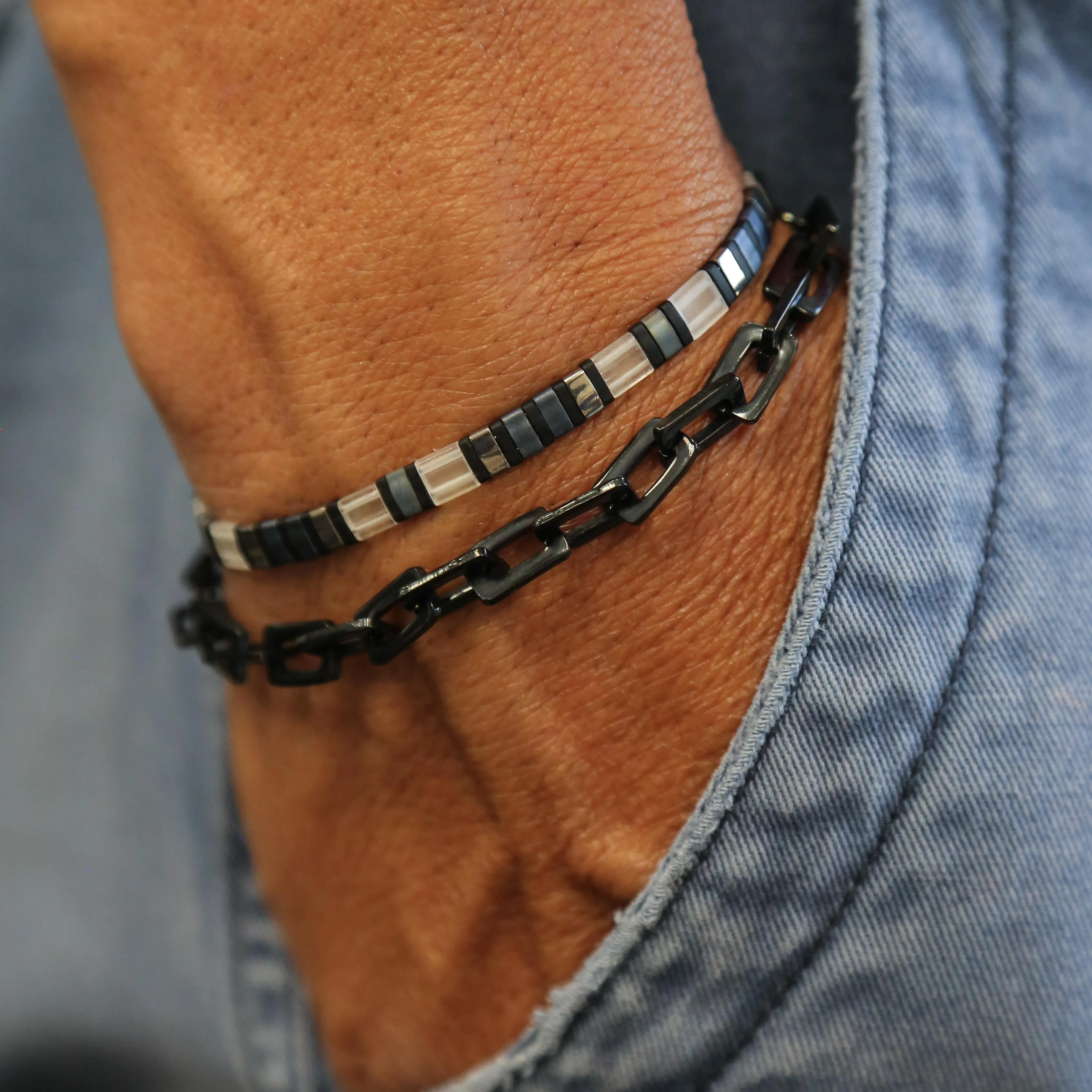 CALIBER - Tila Bead Bracelet | Single