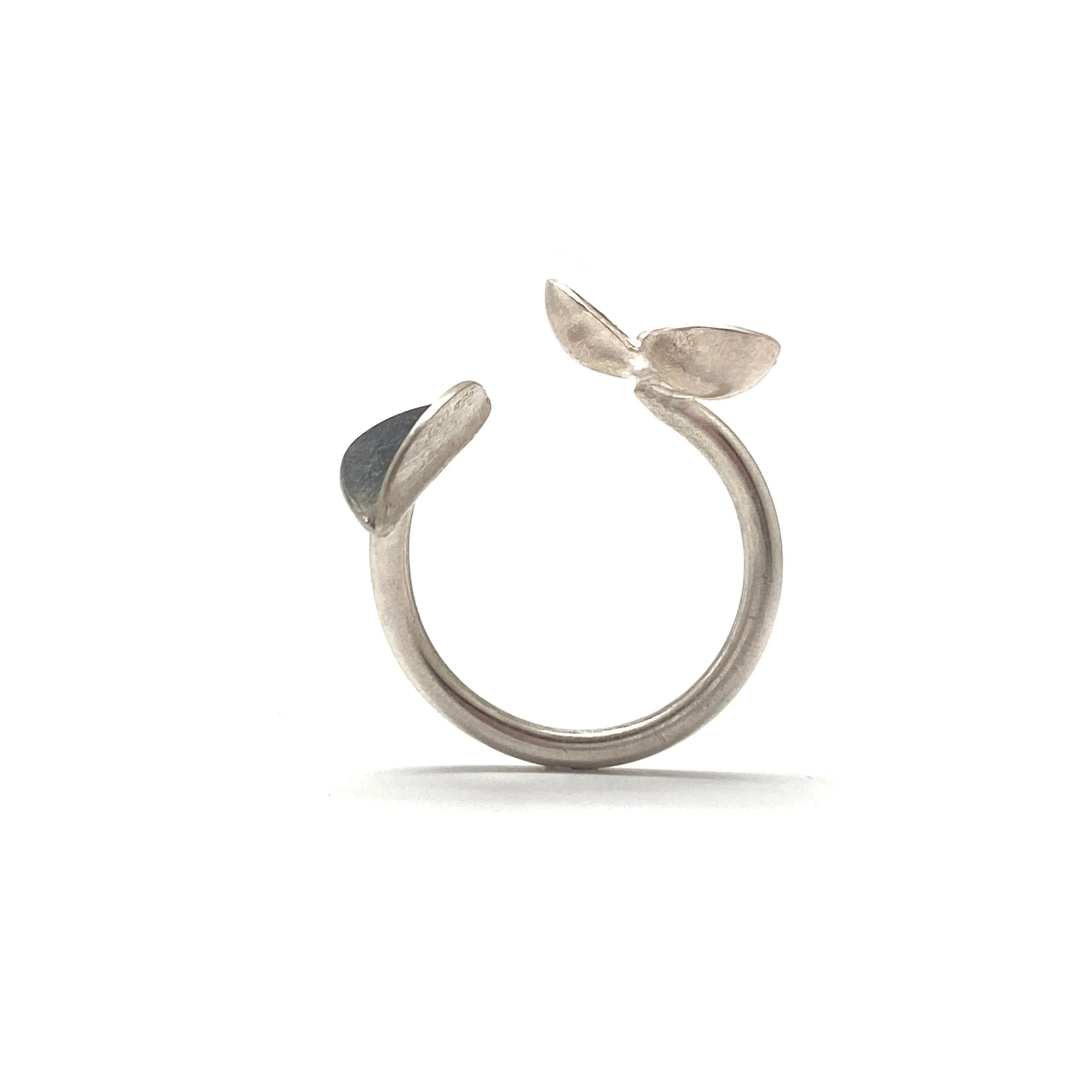 Flower and Leaf Ring