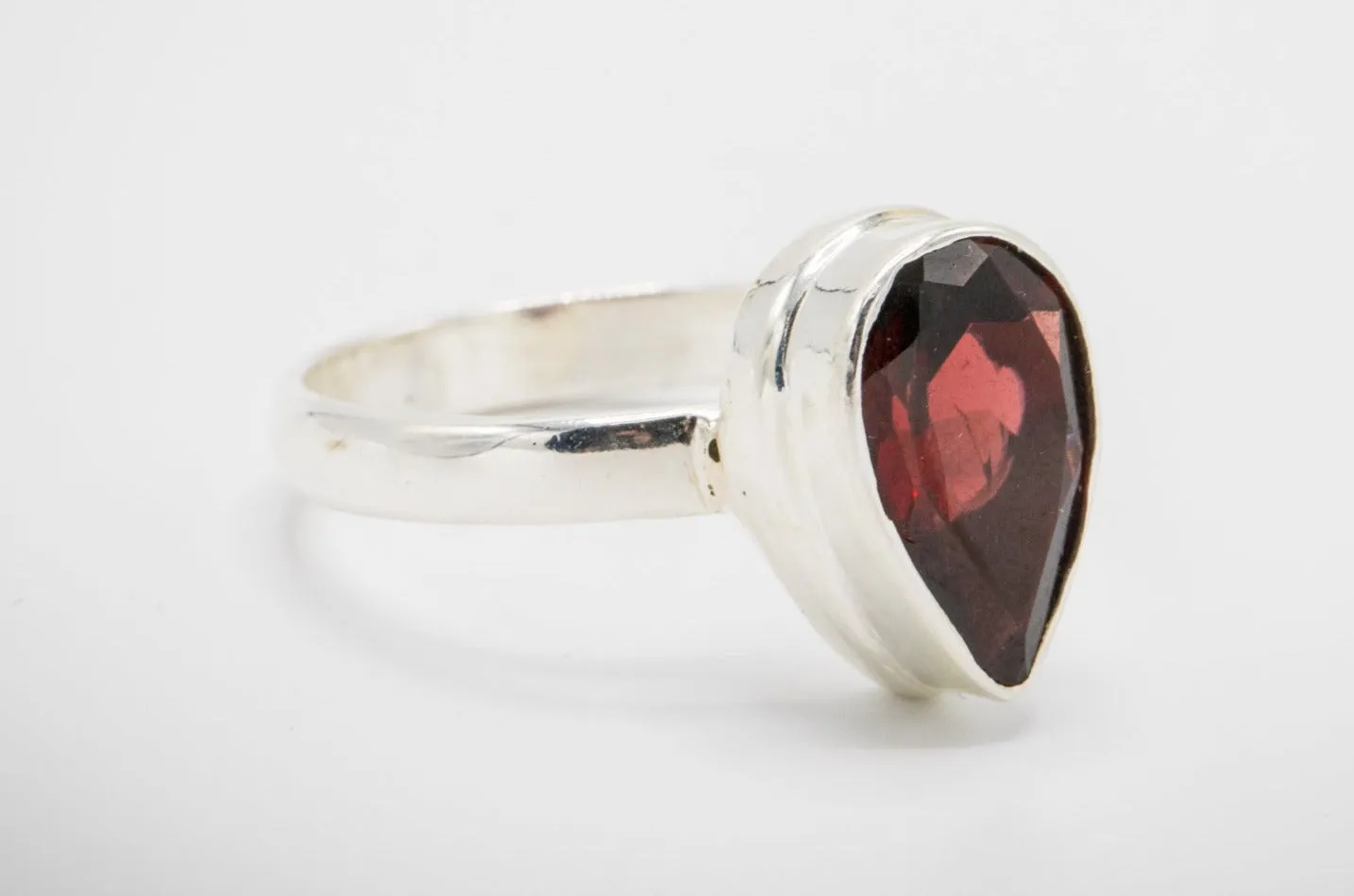 Garnet Gemstone Ring for Cremation Ash