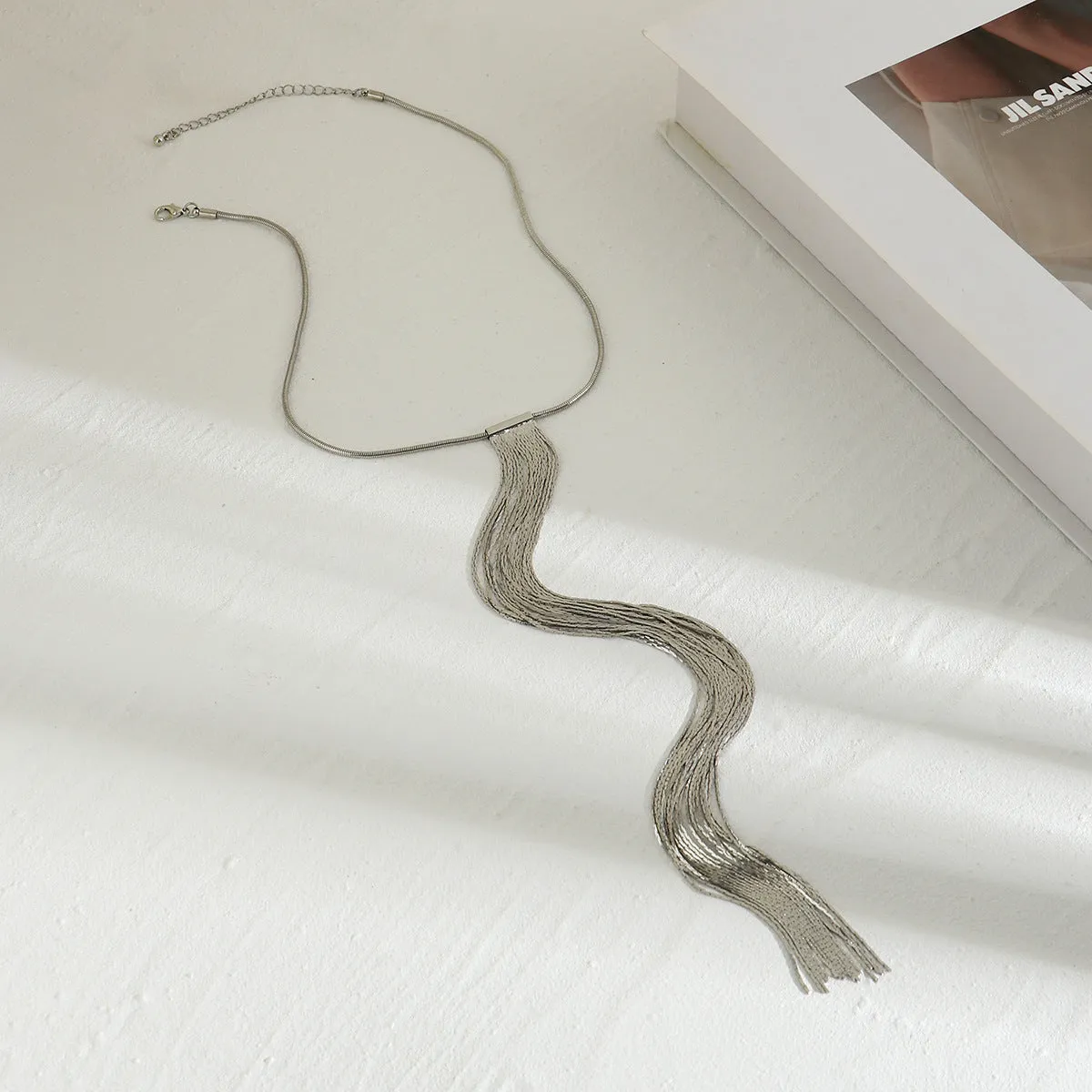 Innovative Tassel Necklace with Winding Snake Bone Chain