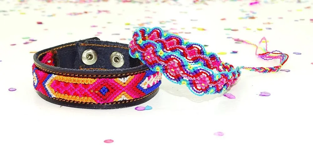 Mexican Friendship Bracelet Set in Red & Blue