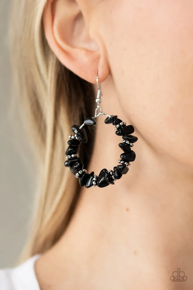 Paparazzi Earring ~ Going for Grounded - Black