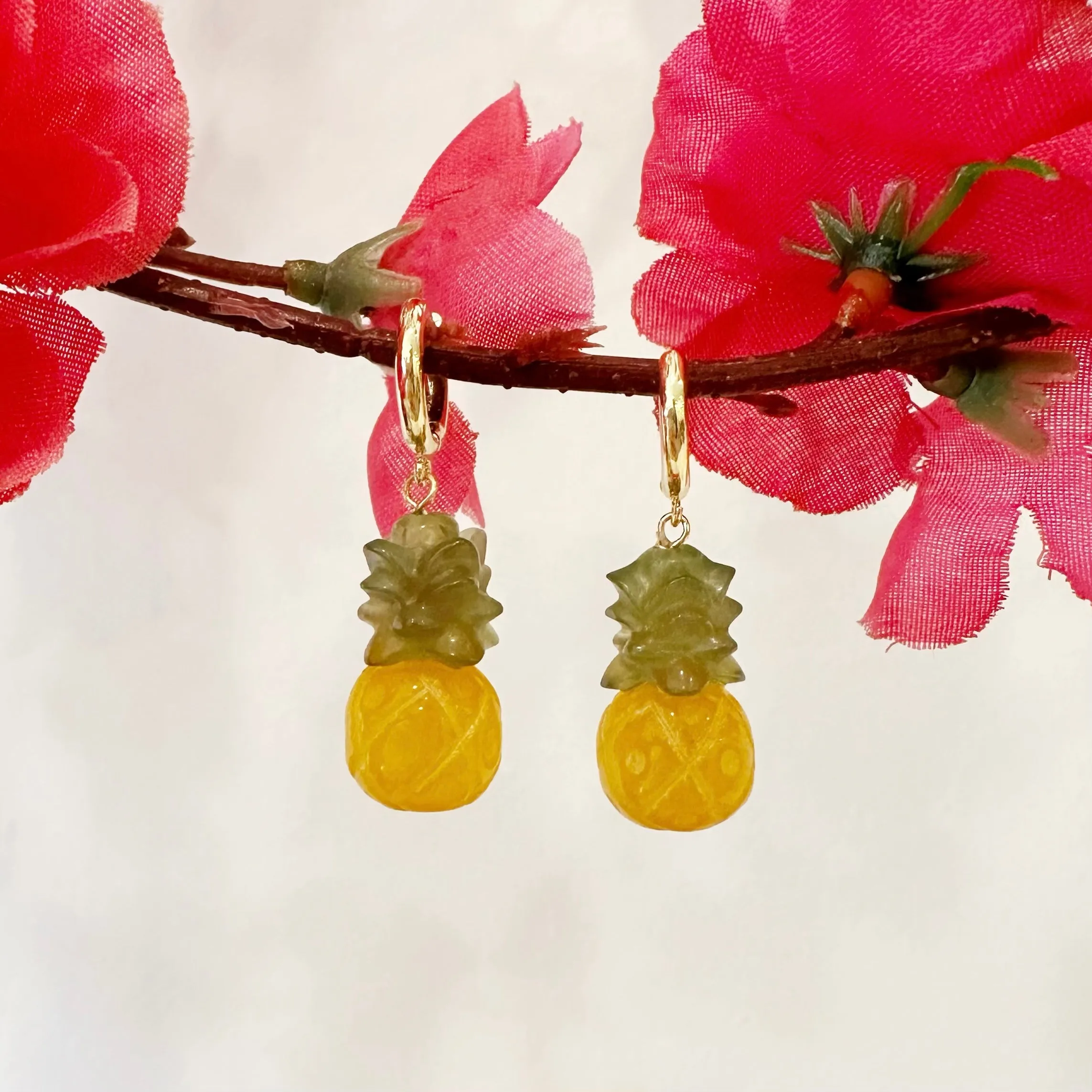 Pineapple Huggie Hoop Earrings 旺来