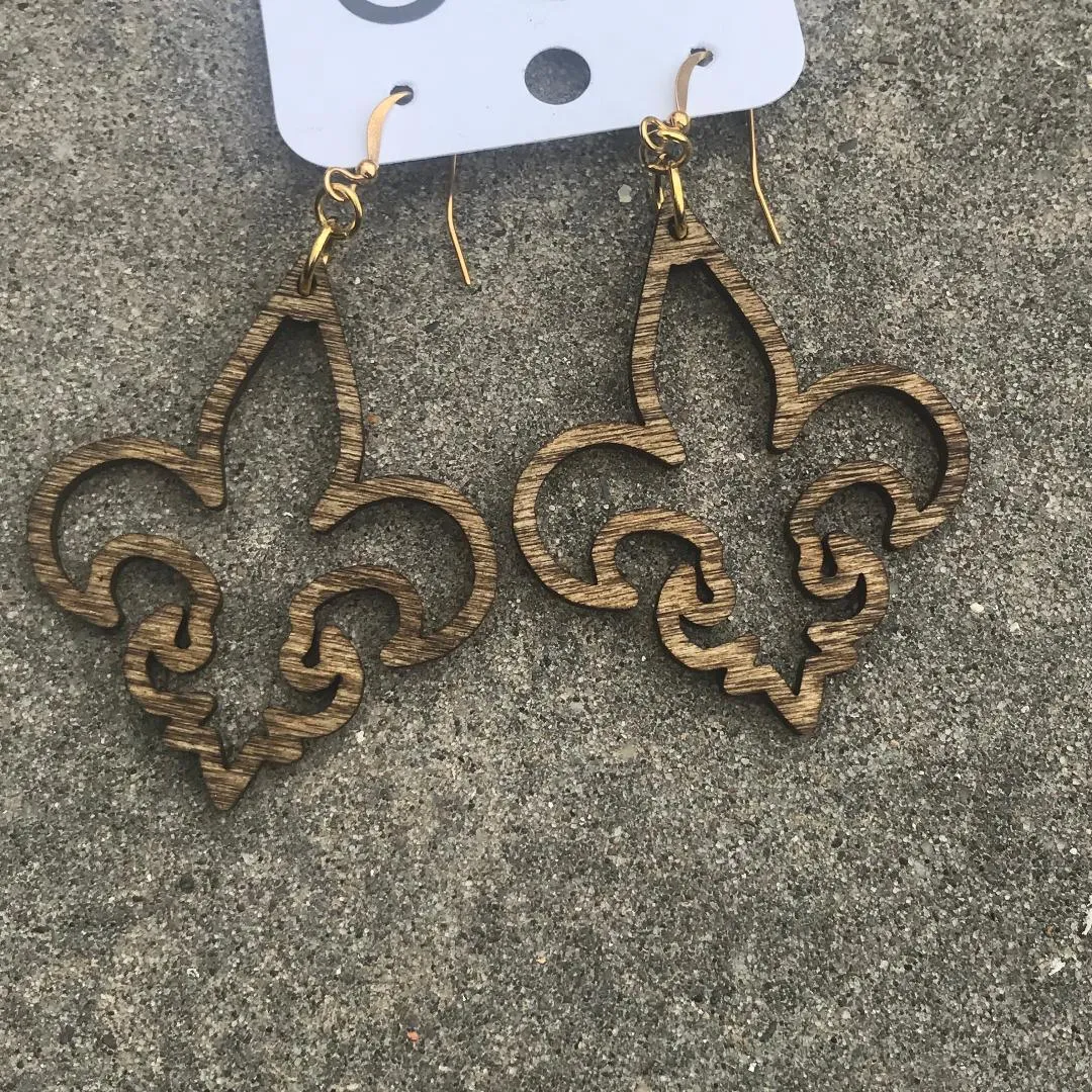 Walnut Fleur De Lis Earrings